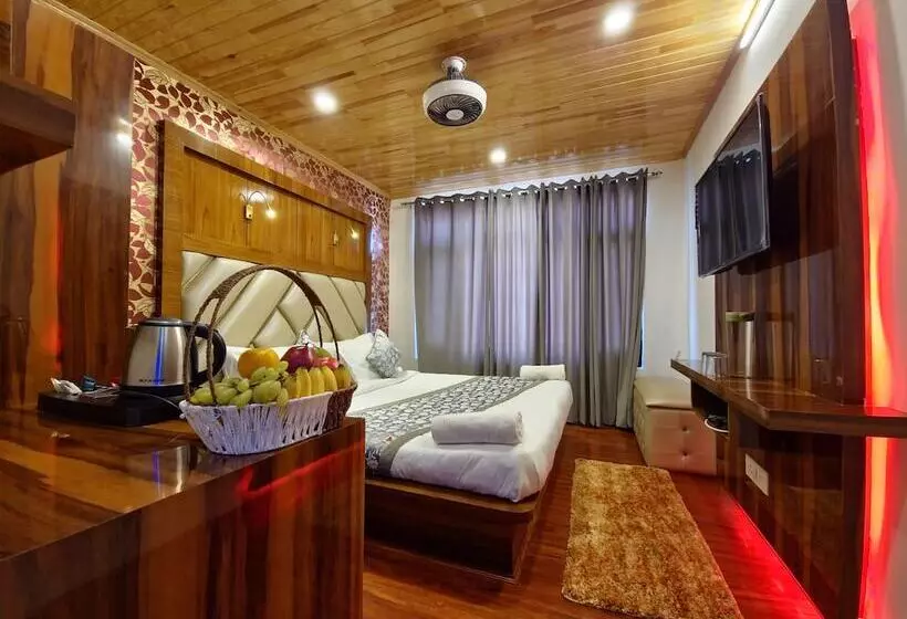 ホテル Seven Hills Resort Srinagar By Him Haults Hospitality