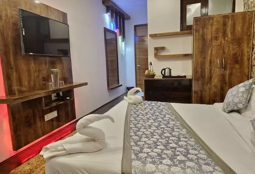 ホテル Seven Hills Resort Srinagar By Him Haults Hospitality