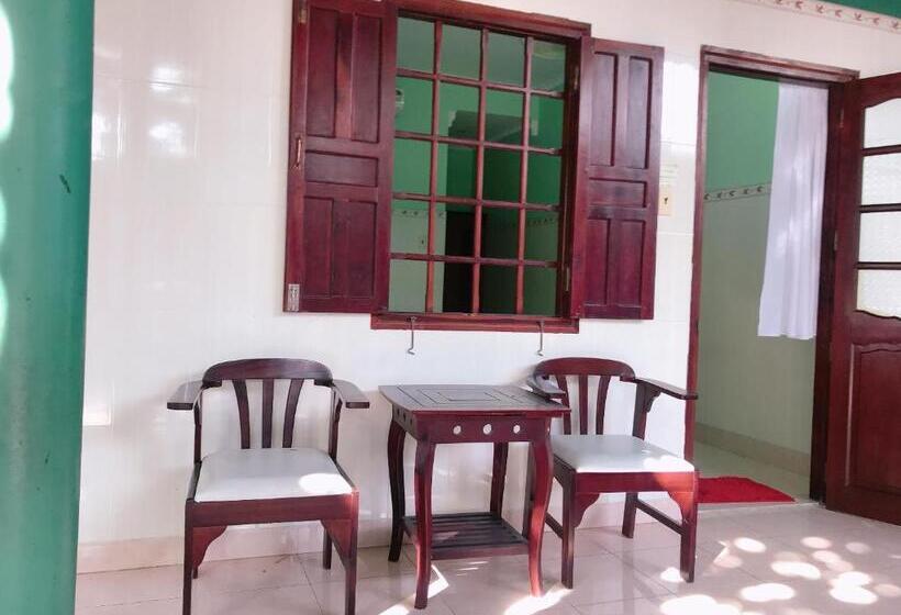 پانسیون Anh Linh Guest House