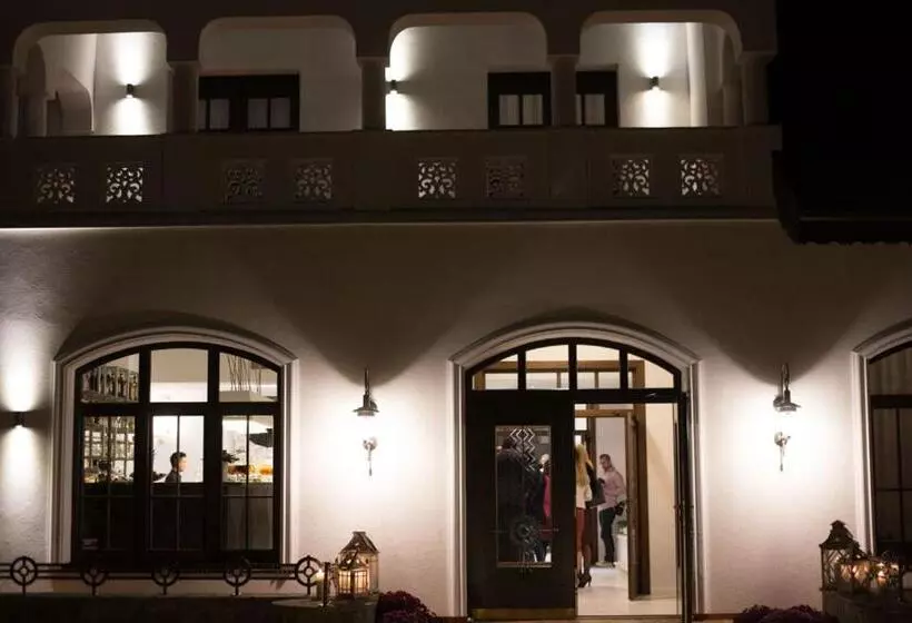 ペンション Cerdac Cotesti