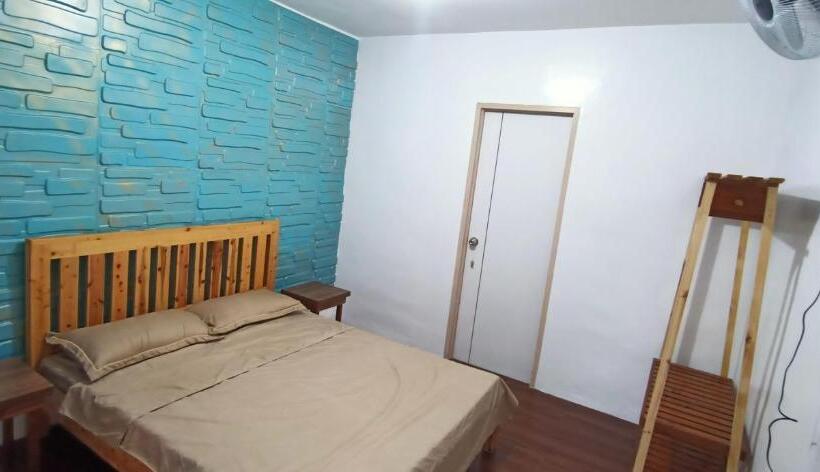 Panzió Cocohut Beach House