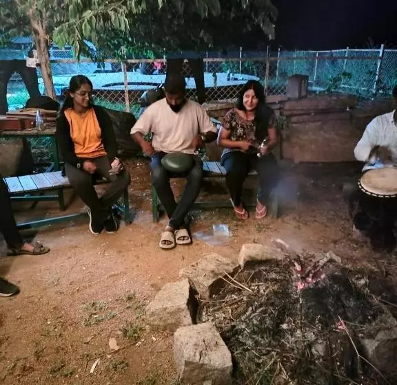 Majatalo Evergreen Guest House And Cafe