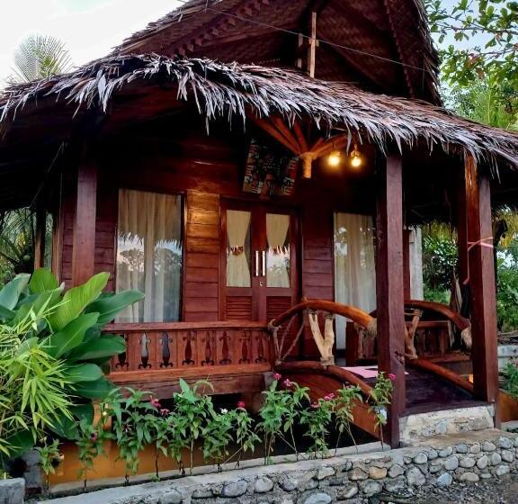 ペンション Tropical Jungle Lodge & Jungle Trekking