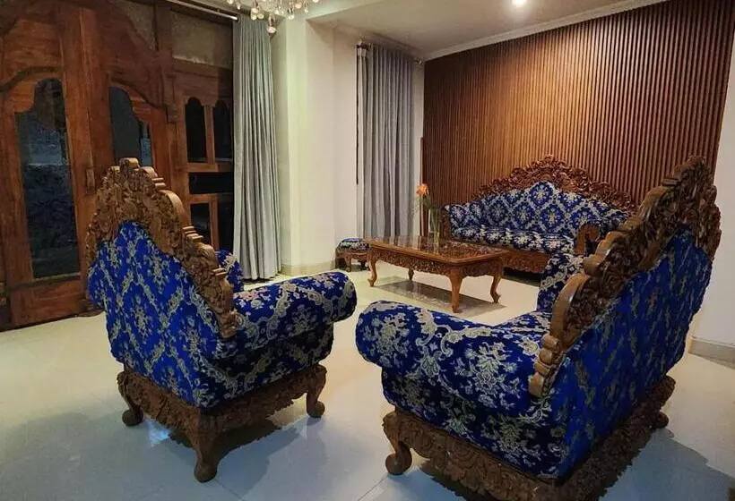 ペンション Ubud Royal Villa