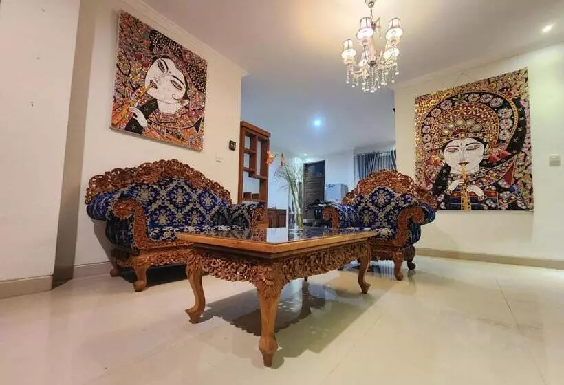 ペンション Ubud Royal Villa
