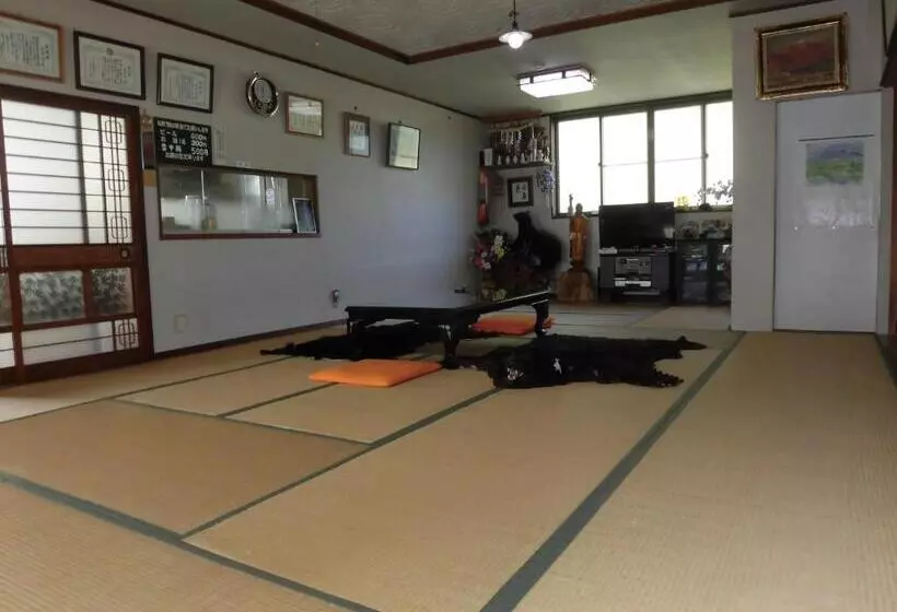 旅館 Morishigesou