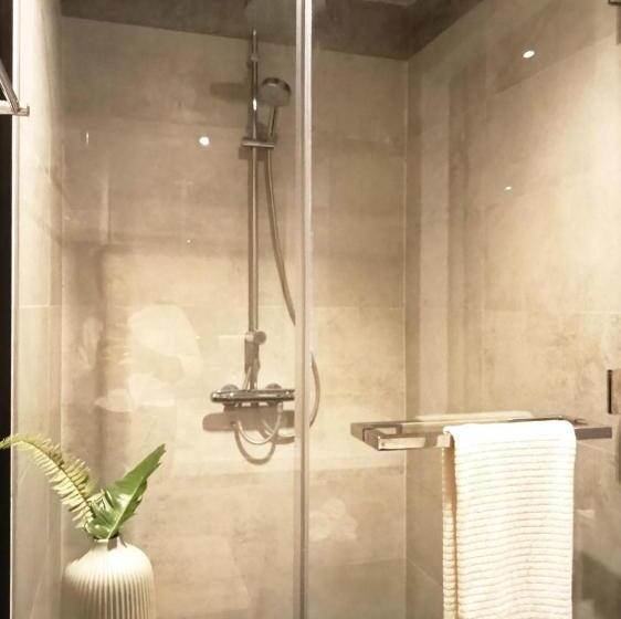 Waterfront Suites Phuket By Centara New