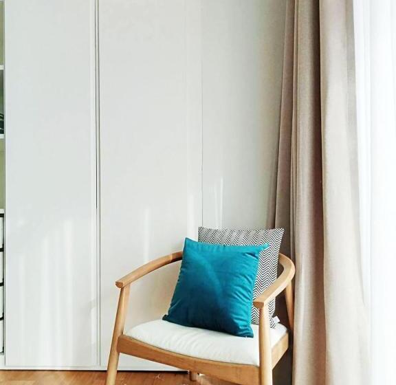 Waterfront Suites Phuket By Centara New