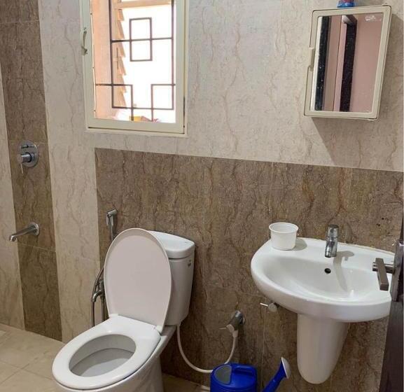 ベッドアンドブレックファースト Homestay Peshkopi