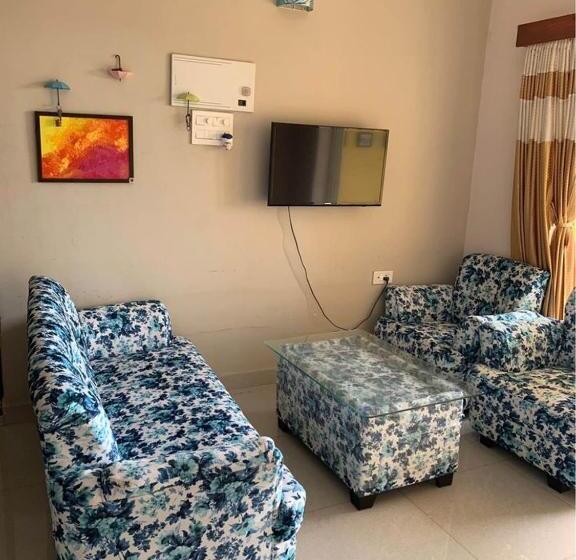 ベッドアンドブレックファースト Homestay Peshkopi