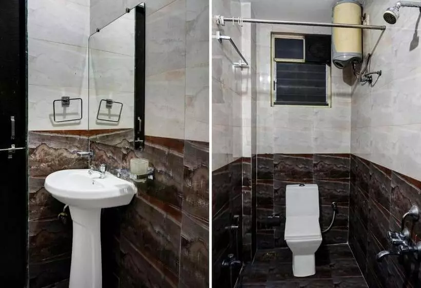 Fabhotel Grandeur