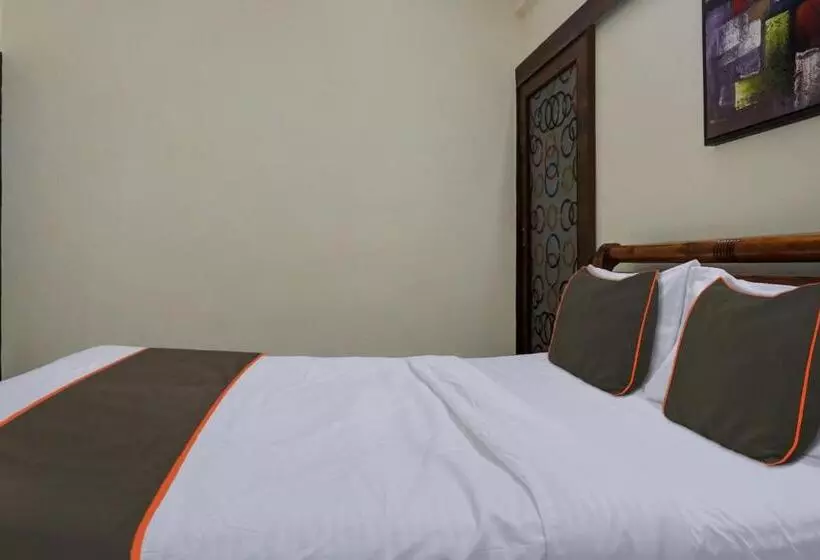 Fabhotel Grandeur