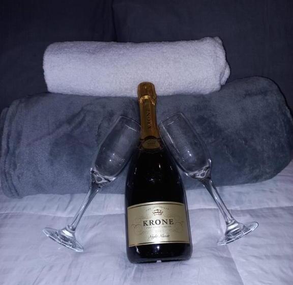 Holly Dream B&b At Maboneng