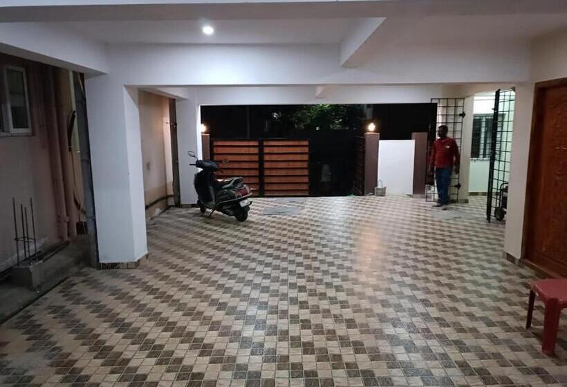 Hotel Alif Serviced  Apartments