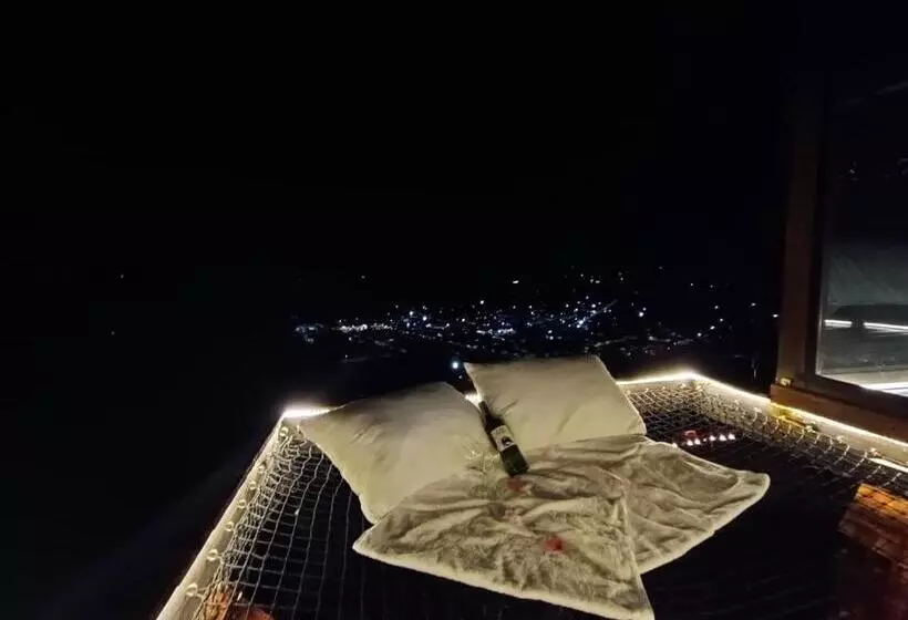 Kapselihotelli Chiamox Glamping