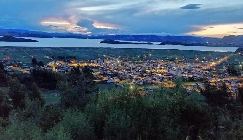 מלון כמוסות Chiamox Glamping