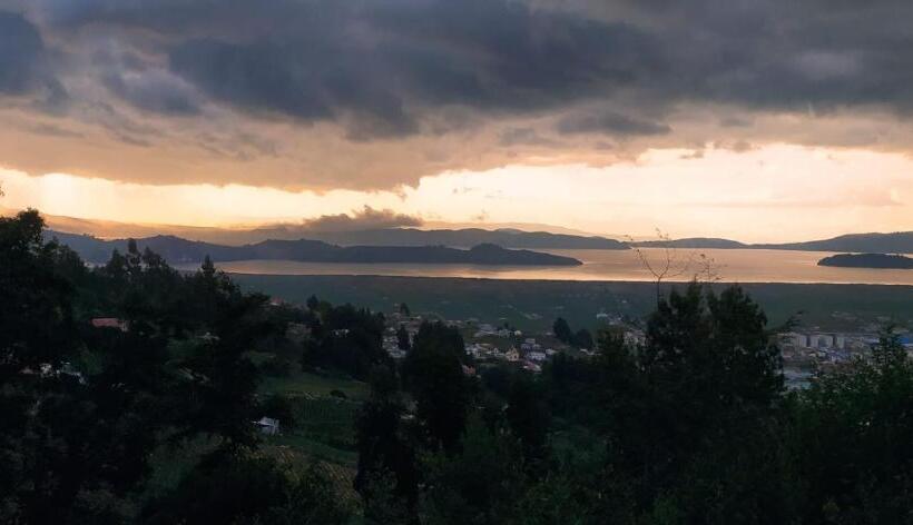 מלון כמוסות Chiamox Glamping