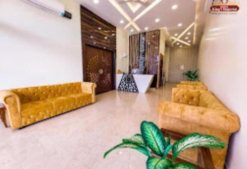 בית מלון כפרי King S Imperial , Kiratpura