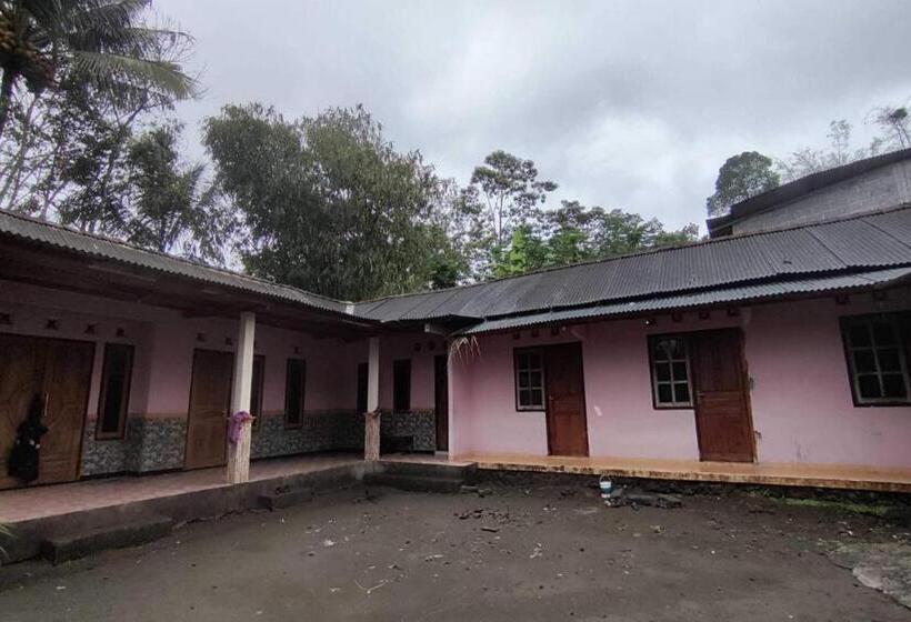 酒店 Oyo 93395 Pondok Wisata Sekar Kemuning