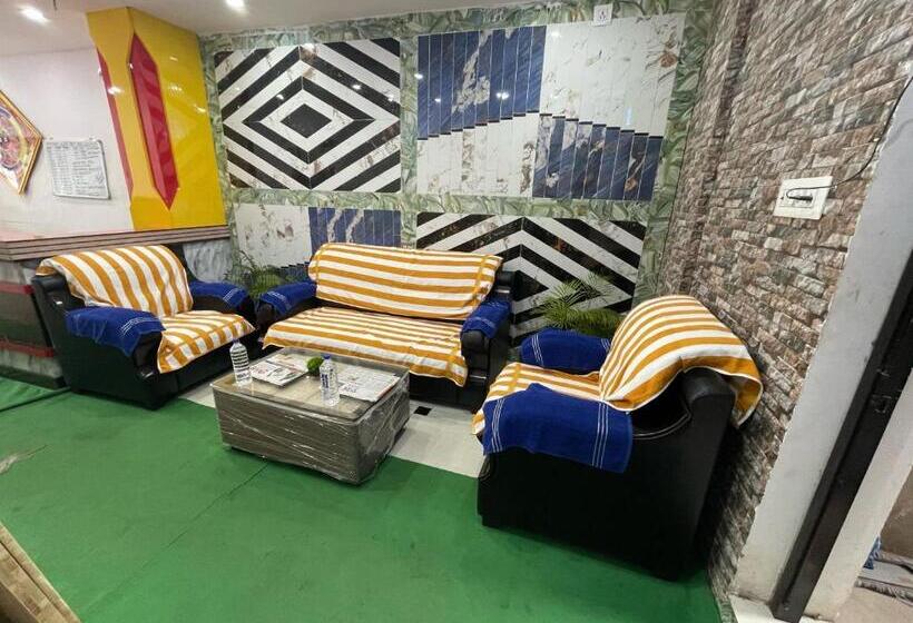 酒店 Oyo A One Guest House