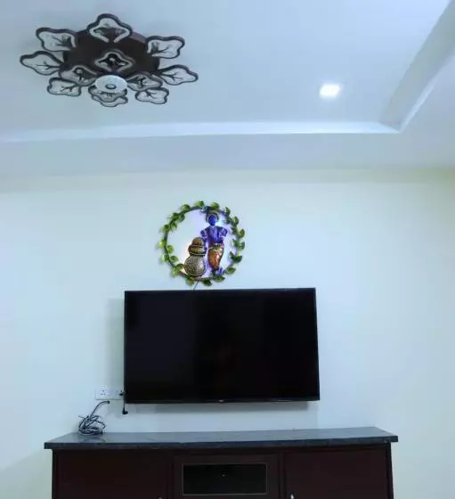 ホテル Visweswara Grand