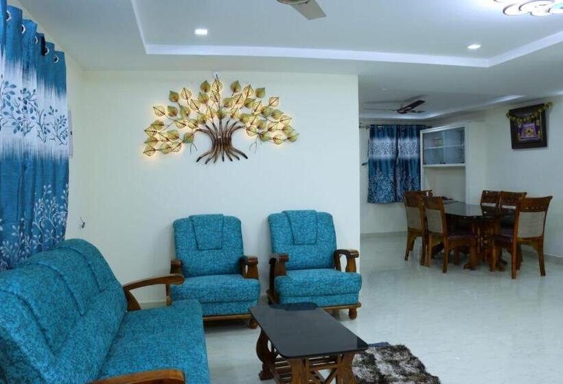 هتل Visweswara Grand