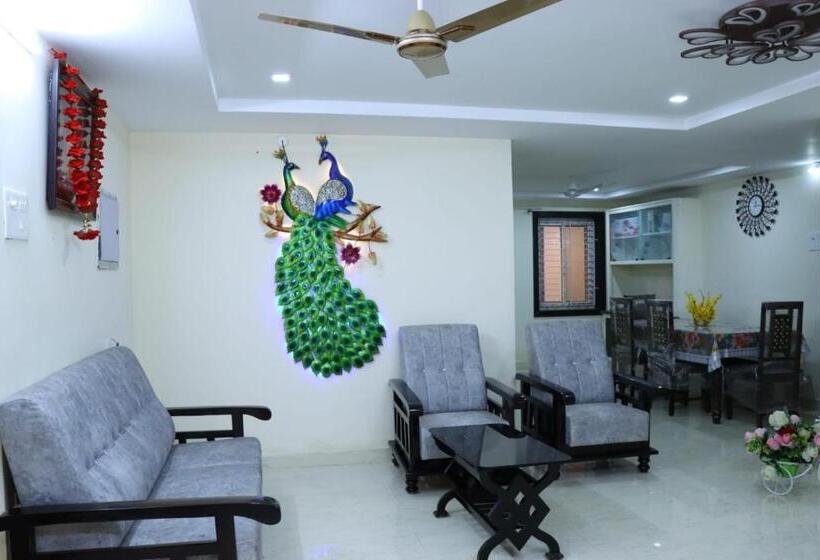 هتل Visweswara Grand