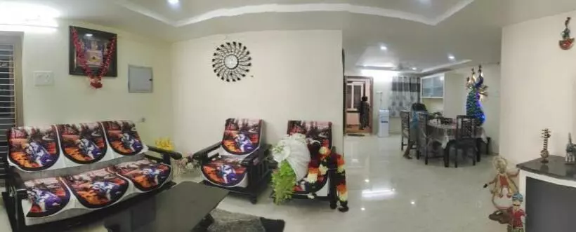 ホテル Visweswara Grand