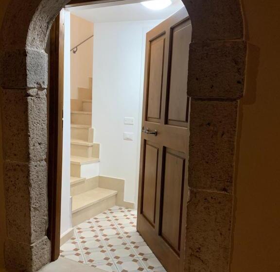 بنسيون La Tana Dell Olmo