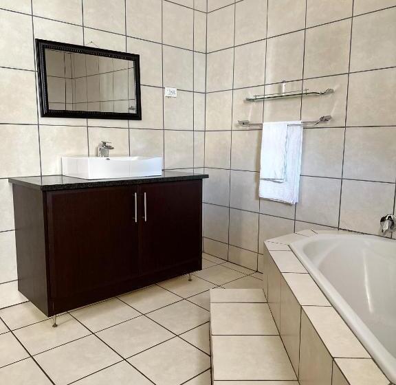 Пансион The Hempel Guesthouse