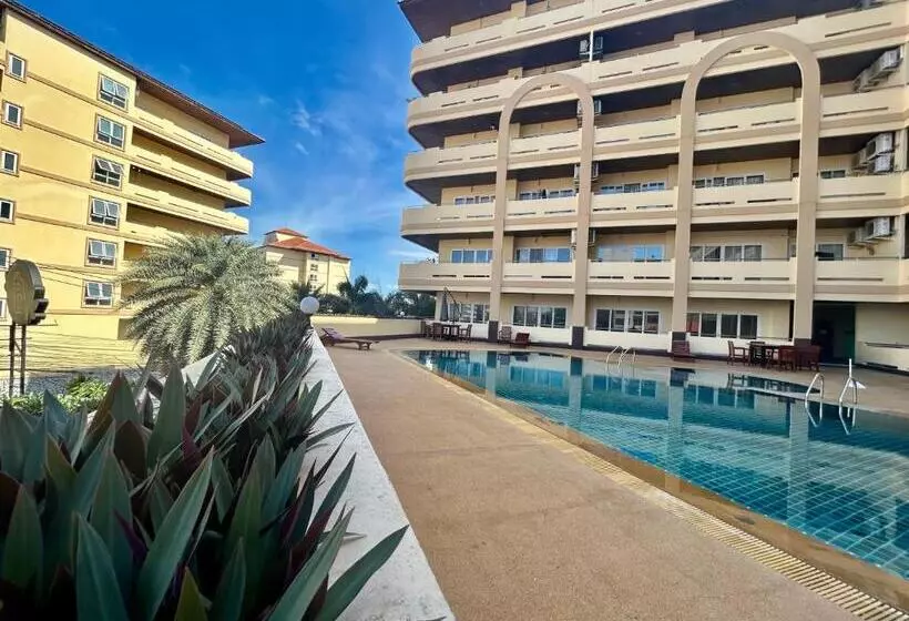 View Talay Residence 4 Jomtien 56 Sqm Pool View