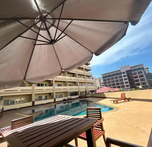 View Talay Residence 4 Jomtien 56 Sqm Pool View