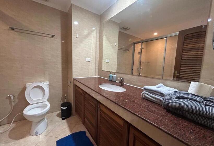 View Talay Residence 4 Jomtien 56 Sqm Pool View