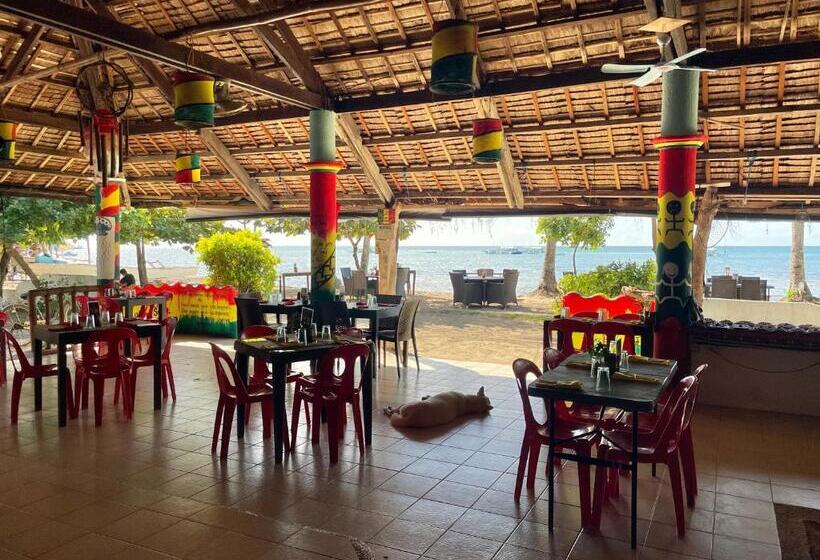 Szálló Tribal Huts Community