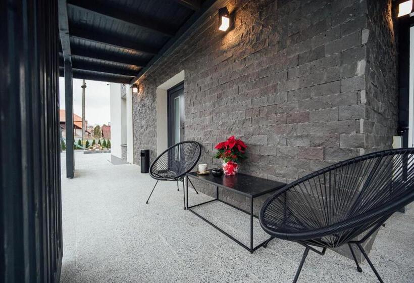 تختخواب و صبحانه Gerab Resort