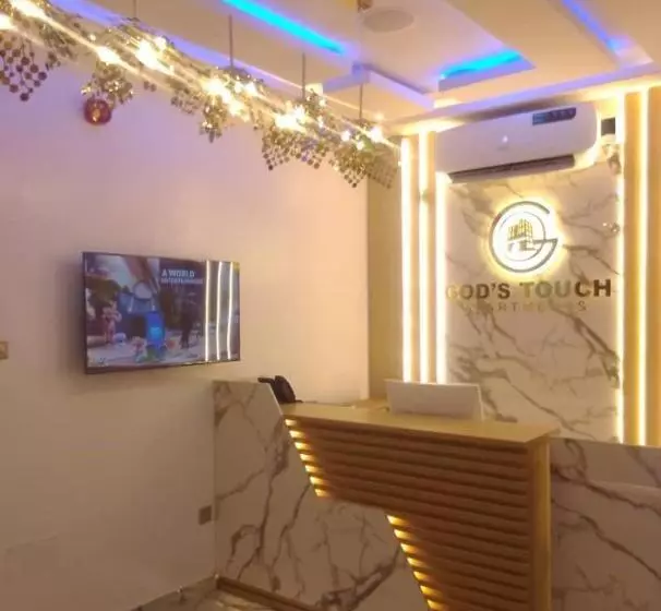 تختخواب و صبحانه God S Touch Apartments Remi Fani Kayode Gra. Ikeja