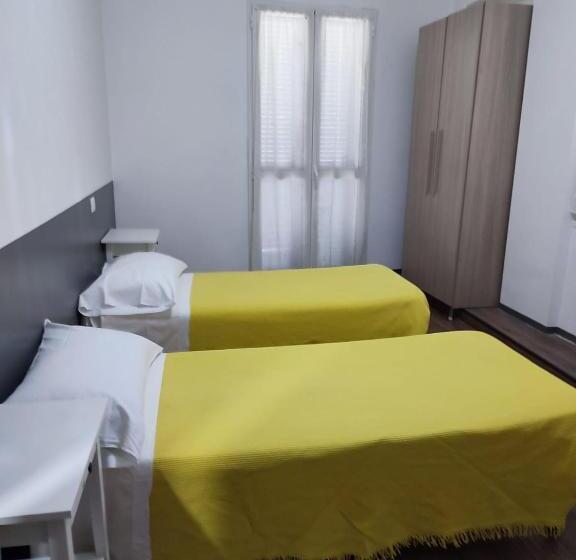 هتل Alo Alo Albergo