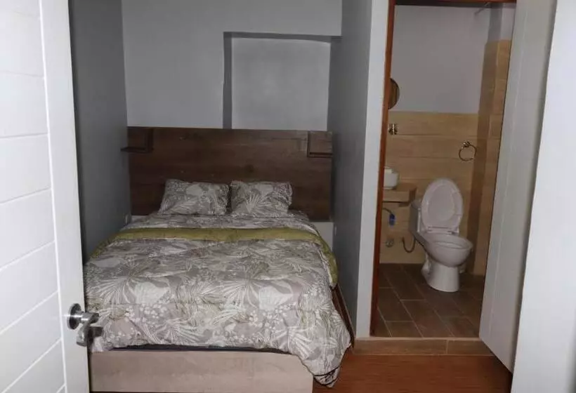 Hotelli Hospedaje Tel Aviv