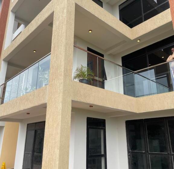 هتل Lakeshore Victoria View Apartments