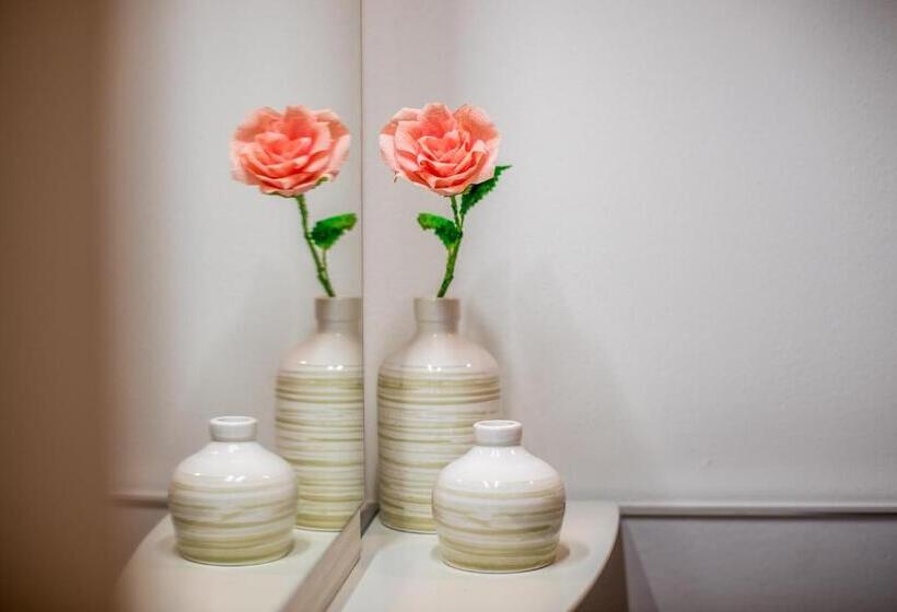 בית מלון כפרי Lo Ziro Agriturismo La Roverella