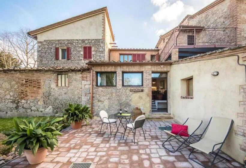 Hotelli Lo Ziro   Agriturismo La Roverella