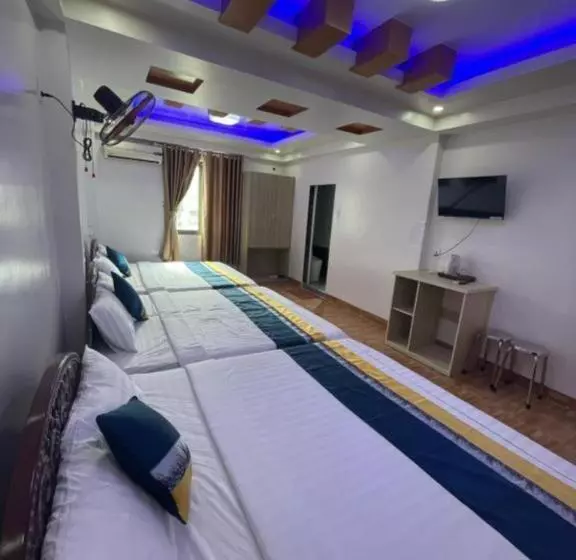 Trung Hiếu Hotel   Bên Cạnh Miếu Bà Chúa Xứ