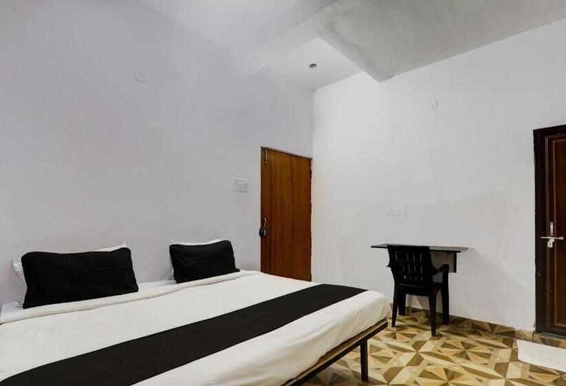 Oyo Flagship Hotel Classic Inn