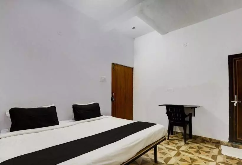 Oyo Flagship Hotel Classic Inn