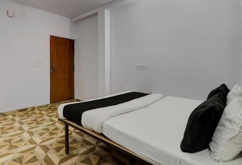 Oyo Flagship Hotel Classic Inn