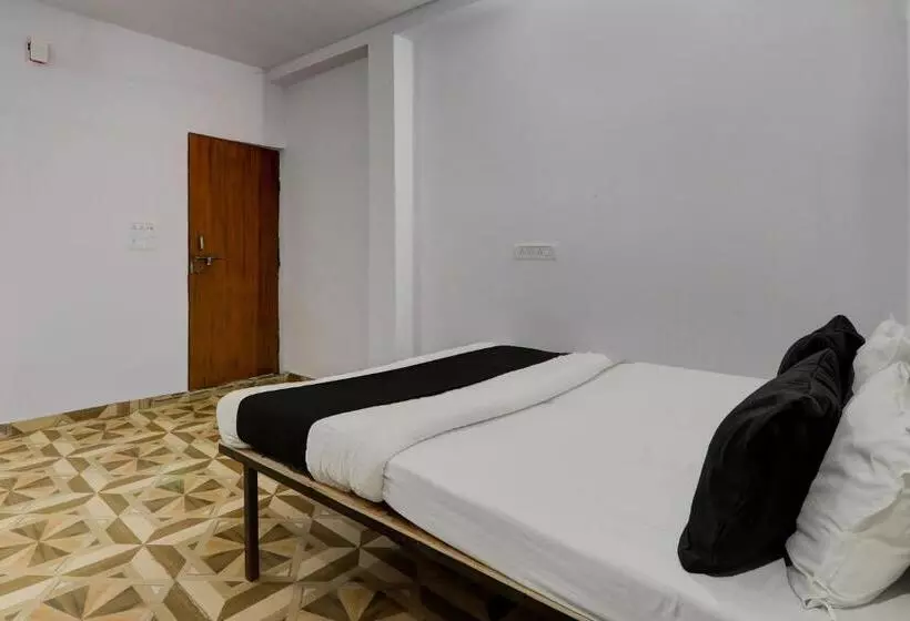 Oyo Flagship Hotel Classic Inn