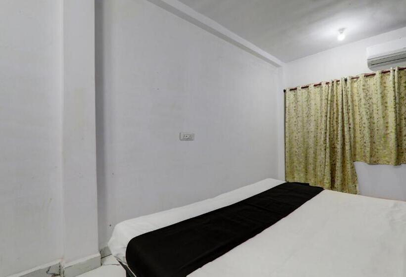 Oyo Flagship Hotel Classic Inn