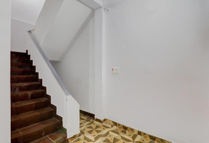 Oyo Flagship Hotel Classic Inn