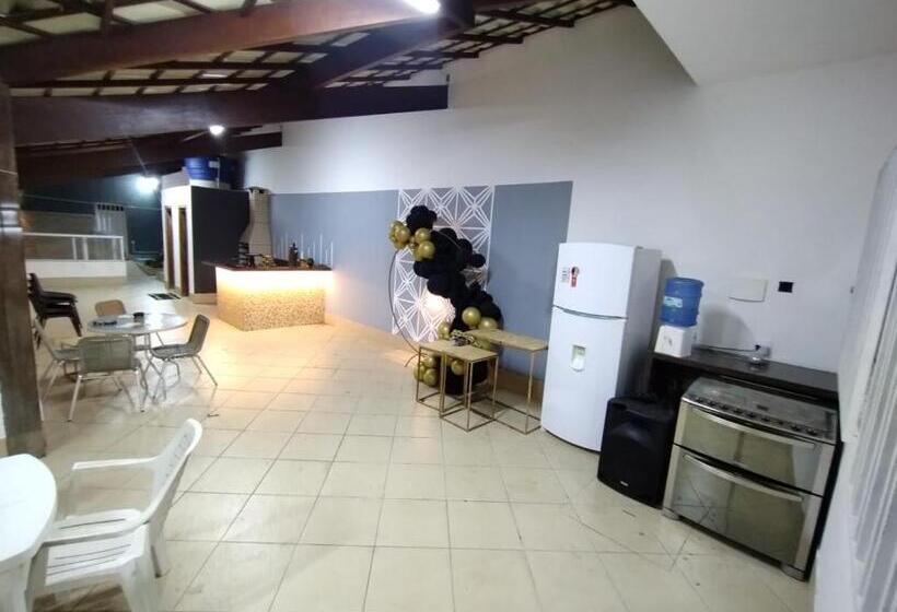 پانسیون Lazer Ou Quartos Em Colina De Laranjeiras