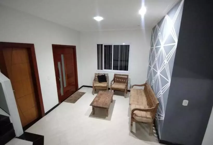 پانسیون Lazer Ou Quartos Em Colina De Laranjeiras